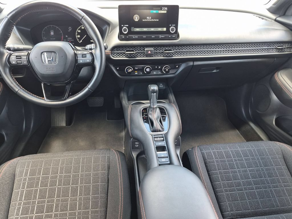 Used 2025 Honda HR-V Sport image 25