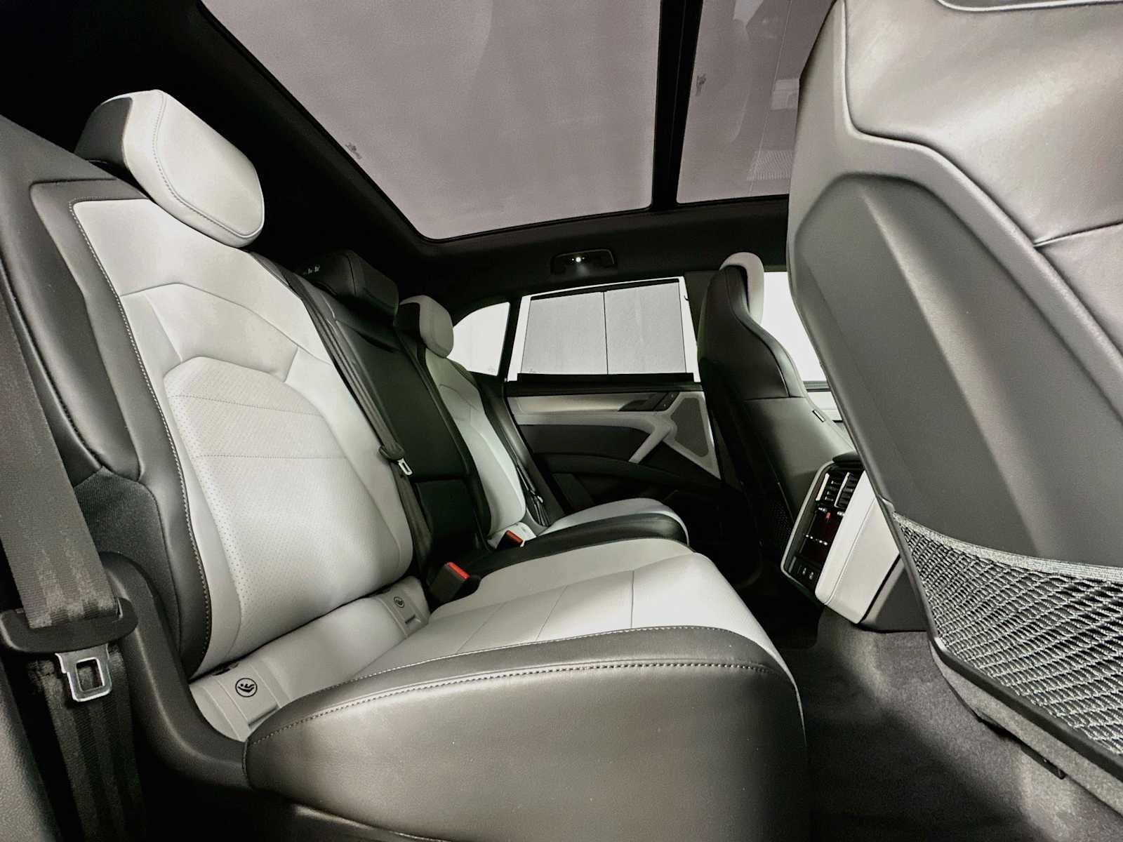 New 2026 Porsche Cayenne Electric AWD/4WD image 27