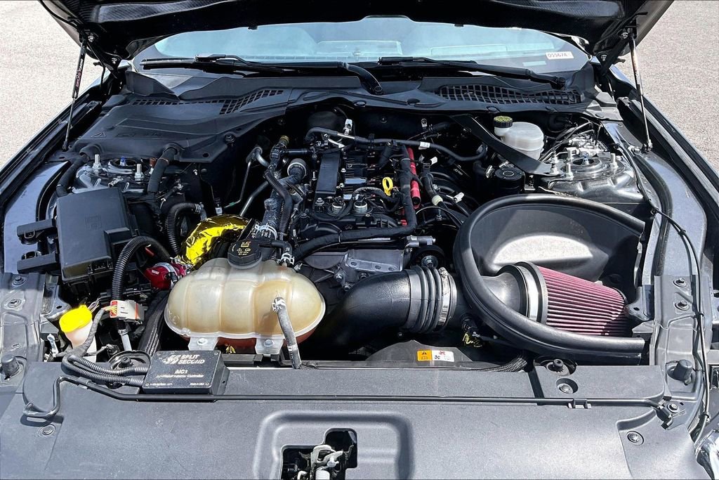 Used 2016 Ford Mustang Premium w/ Ecoboost Performance Package RWD image 9