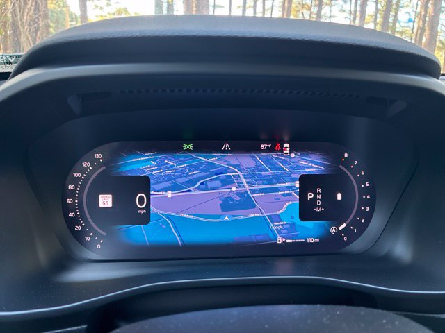 New 2026 Volvo XC40 B5 Plus w/ Protection Package Premier AWD/4WD image 30