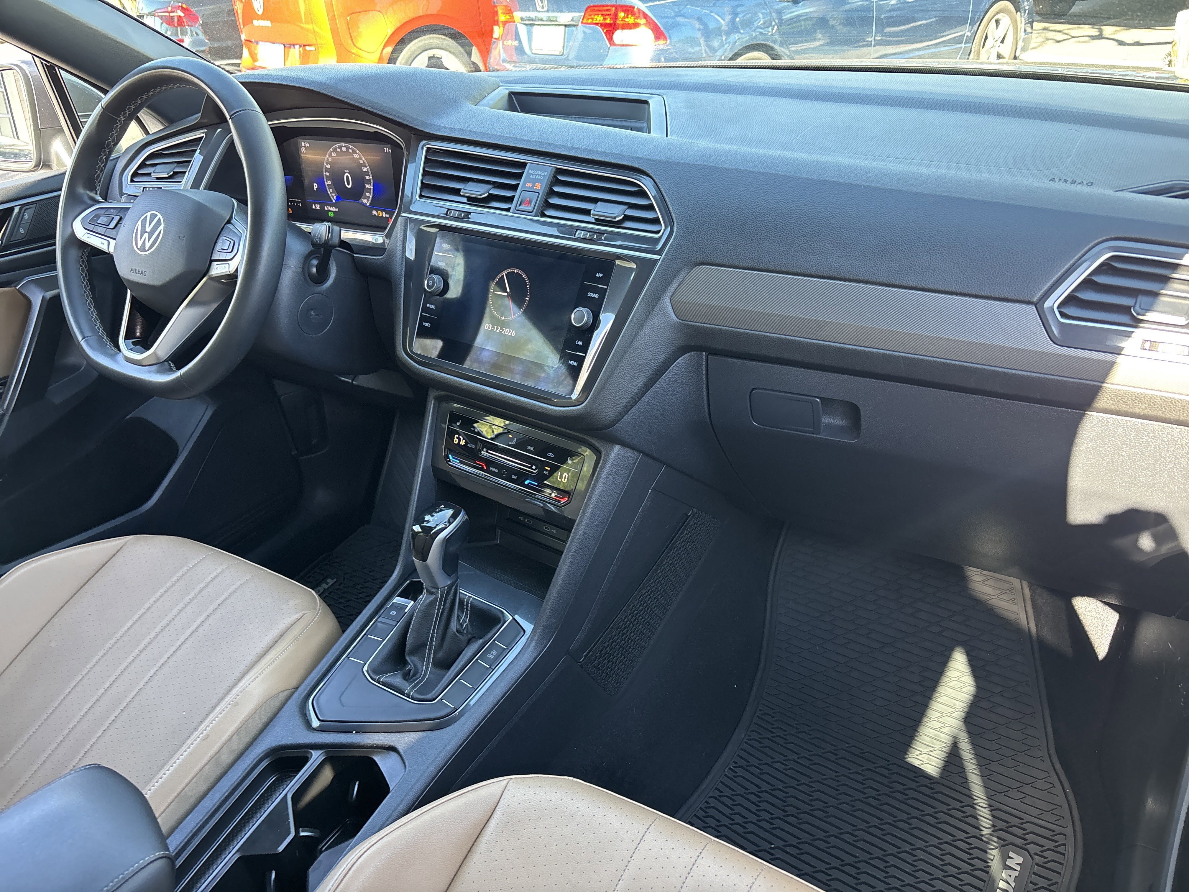 Used 2022 Volkswagen Tiguan SE image 11