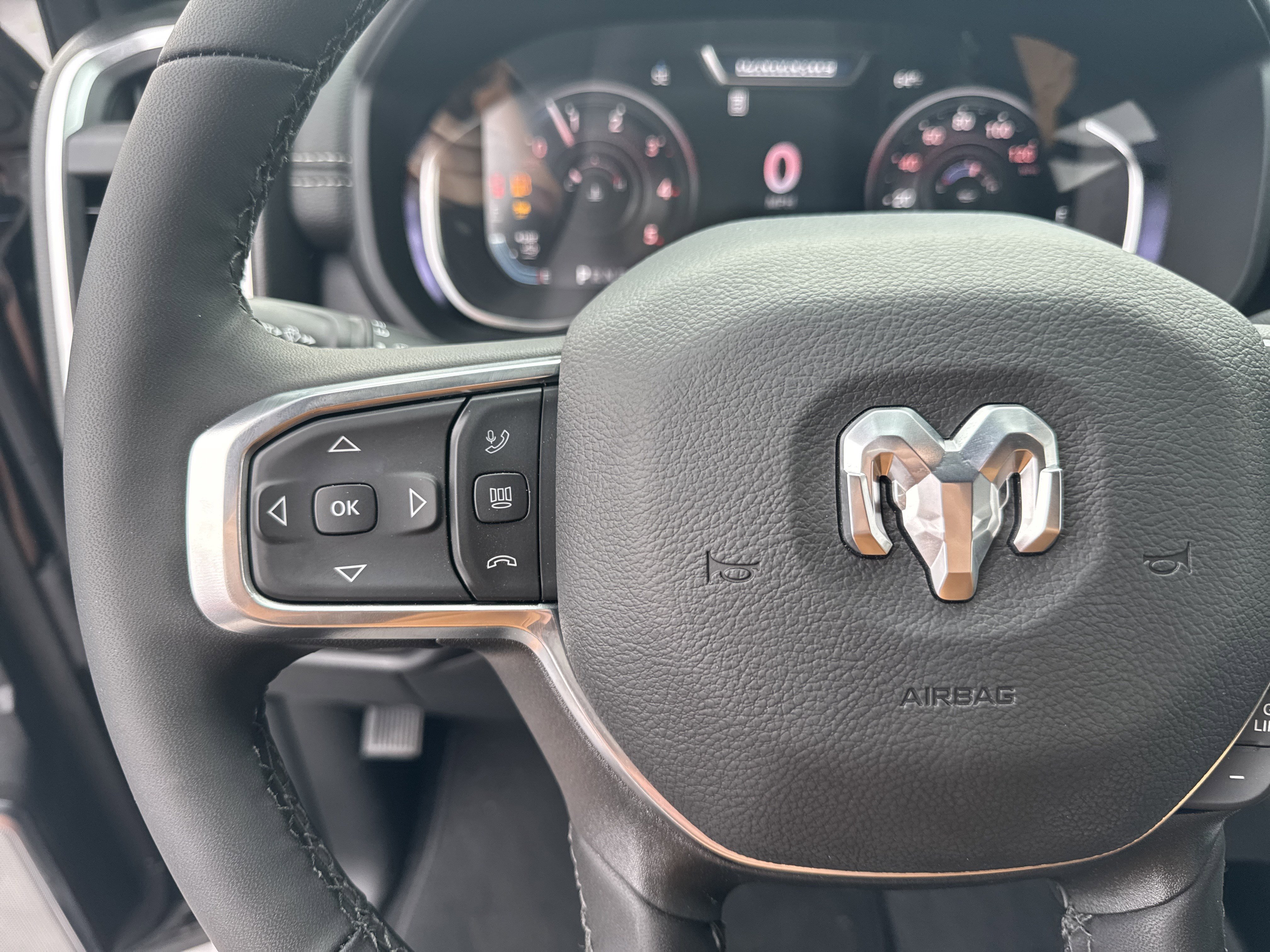 New 2026 RAM 2500 Laramie AWD/4WD image 22