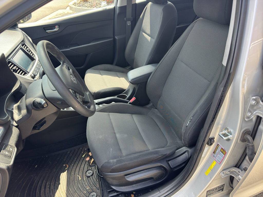 Used 2019 Hyundai Accent SEL image 11