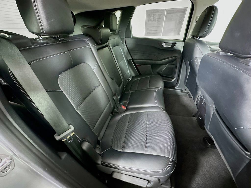 Used 2021 Ford Escape SEL image 35