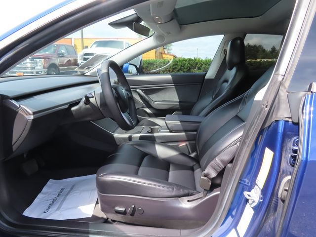 Used 2019 Tesla Model 3 Standard Range Plus RWD image 13