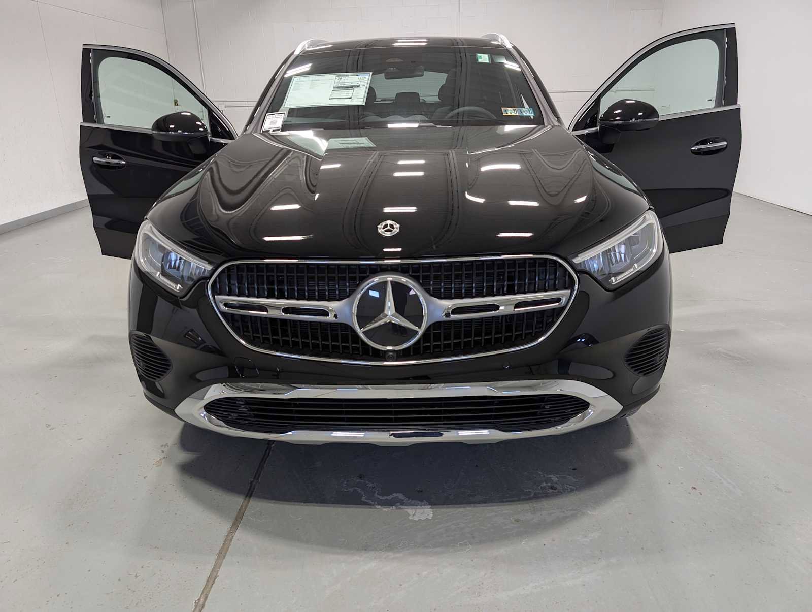 New 2026 Mercedes-Benz GLC 300 4MATIC image 12