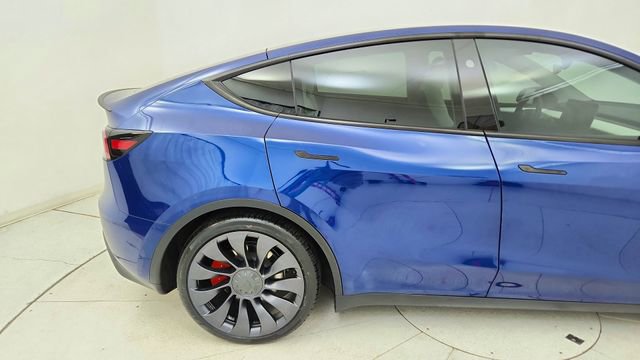 Used 2024 Tesla Model Y Performance AWD/4WD image 7