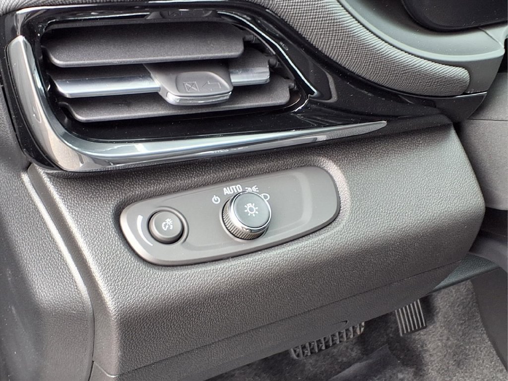 New 2026 Buick Envista Sport Touring w/ Convenience I Package FWD image 13