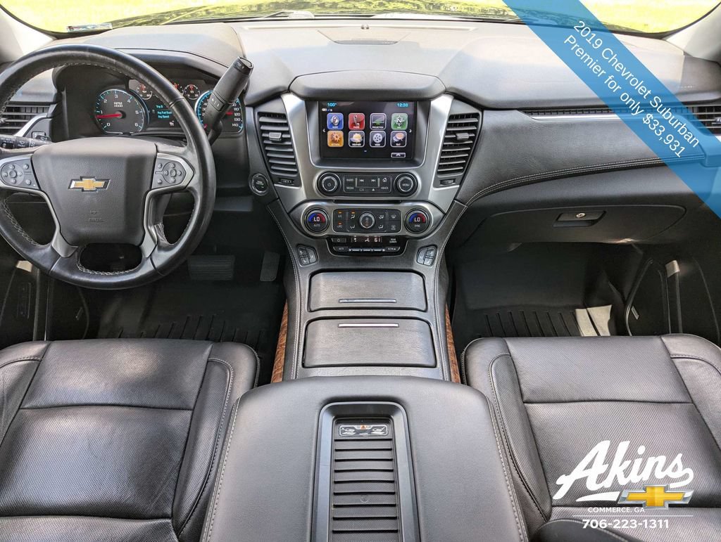 Used 2019 Chevrolet Suburban Premier AWD/4WD image 17