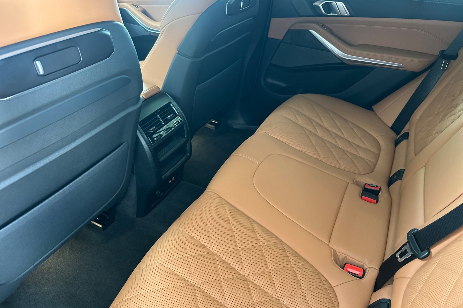 Certified 2026 BMW X5 M60i AWD/4WD image 15