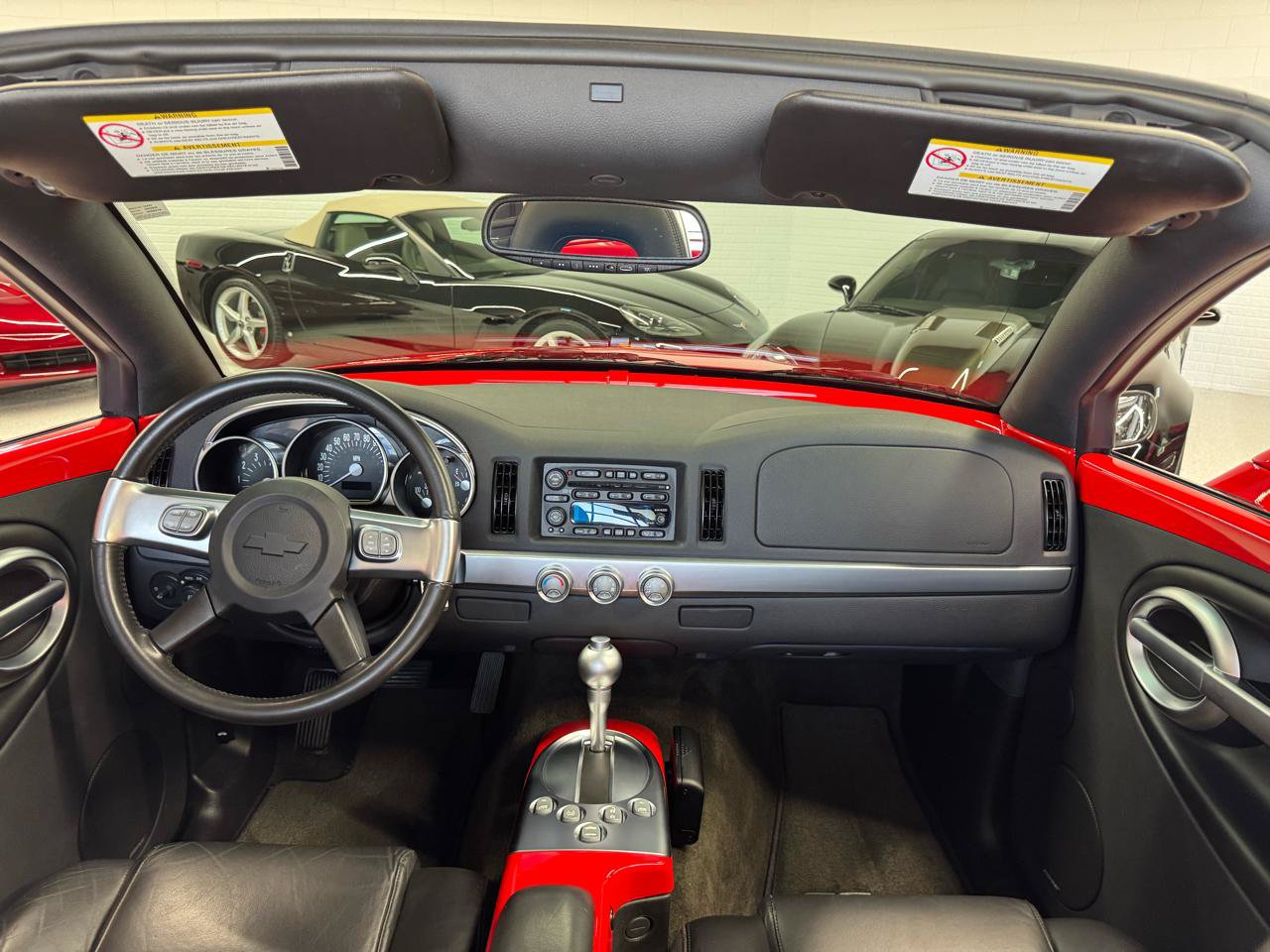 Used 2003 Chevrolet SSR w/ Preferred Equipment Group RWD image 60