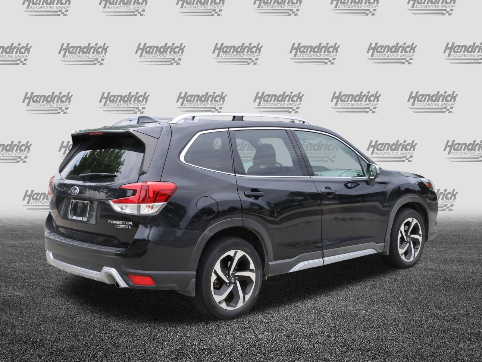 Used 2022 Subaru Forester Touring AWD/4WD image 9