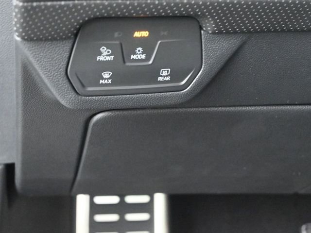 New 2025 Volkswagen Atlas Cross Sport SEL Premium R-Line image 18