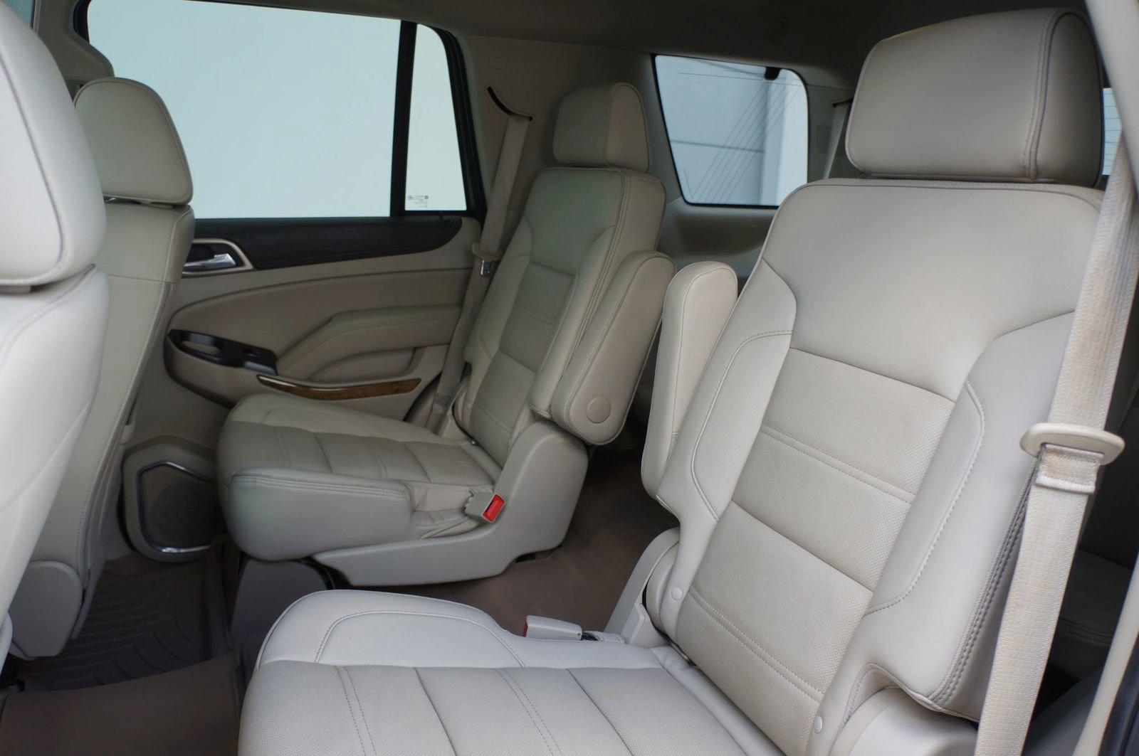 Used 2017 GMC Yukon Denali w/ Open Road Package image 33