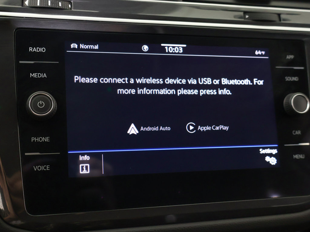 Certified 2024 Volkswagen Tiguan SE AWD/4WD image 44