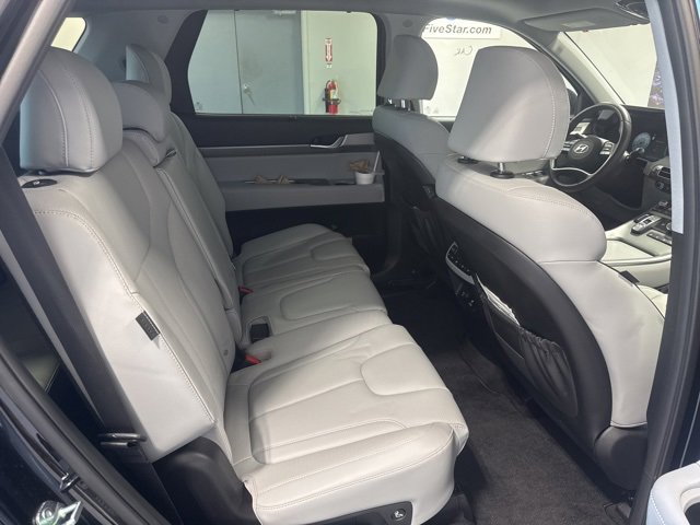 Used 2025 Hyundai Palisade SEL image 18