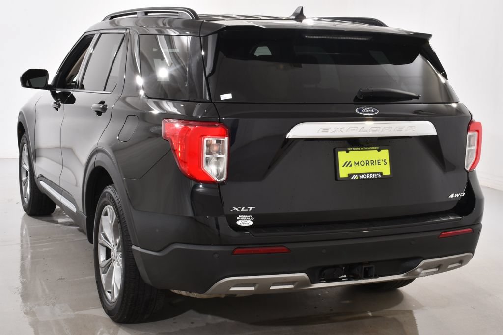 Used 2022 Ford Explorer XLT w/ Equipment Group 202A AWD/4WD image 14
