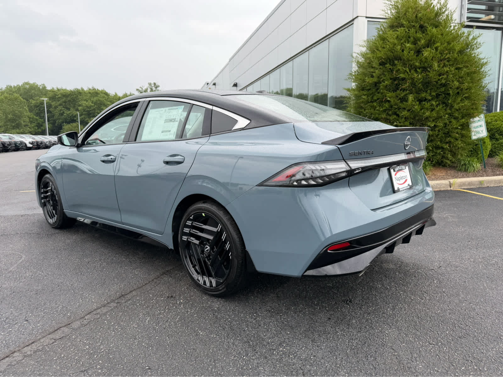 New 2026 Nissan Sentra SR FWD image 5