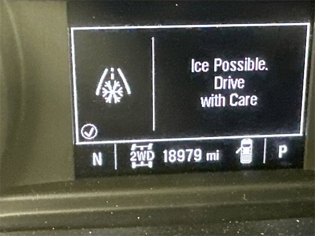 Used 2023 Chevrolet Silverado 1500 Custom image 14