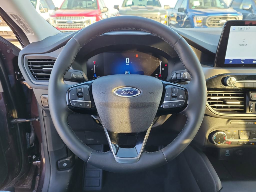 Certified 2023 Ford Escape Active AWD/4WD image 22