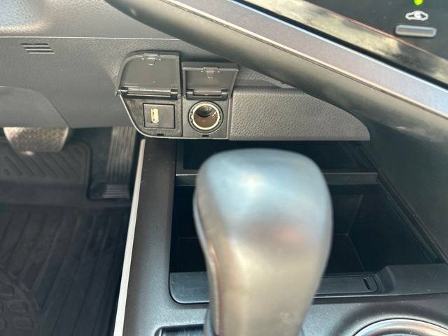Used 2024 Toyota Camry SE AWD/4WD image 35