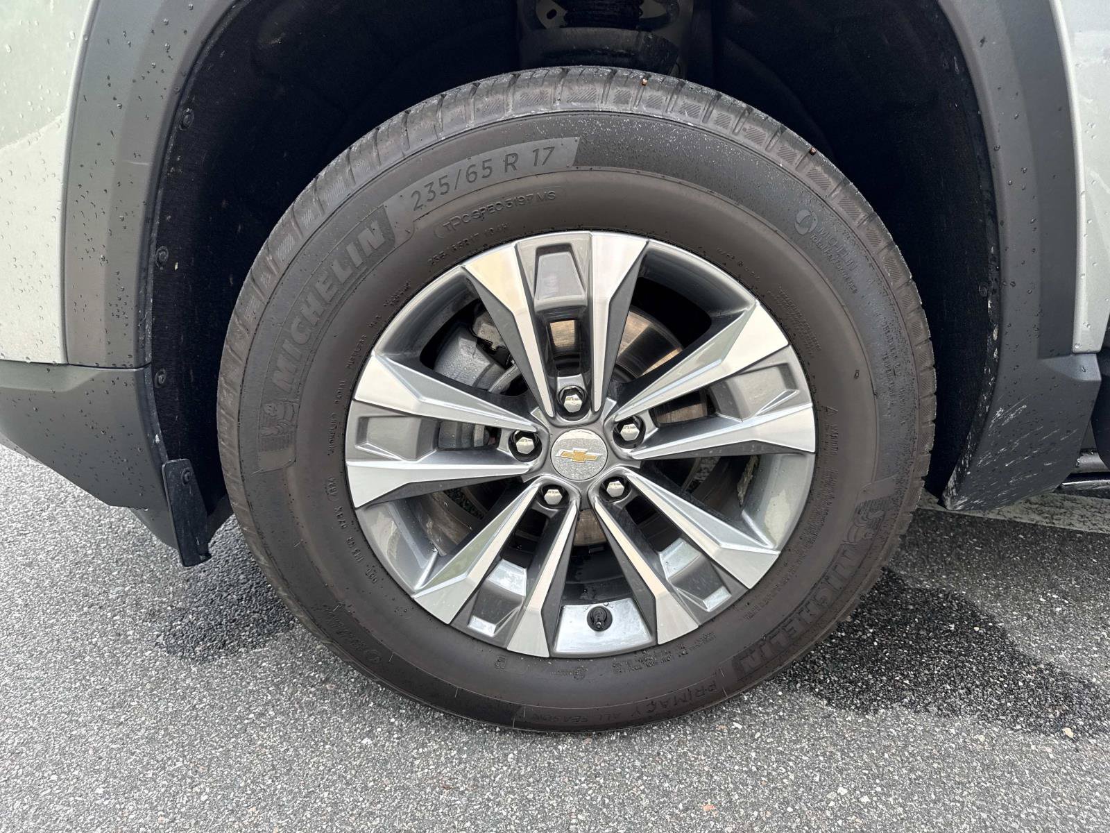 Used 2025 Chevrolet Equinox LT w/ Safety and Technology Package AWD/4WD image 27
