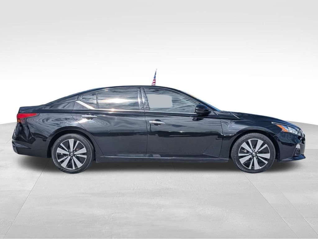 Used 2019 Nissan Altima 2.5 SL FWD image 3