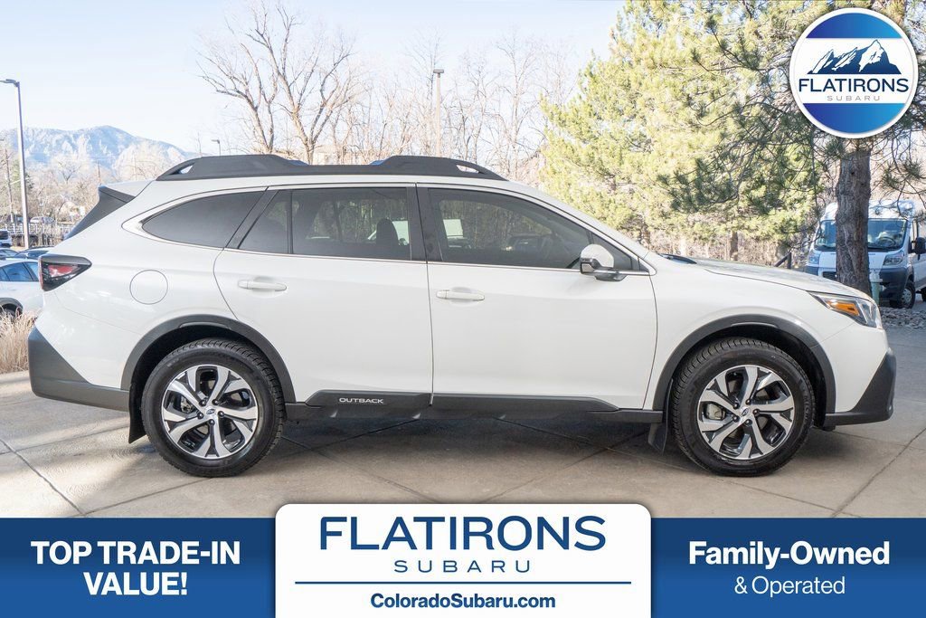 Used 2022 Subaru Outback Limited XT image 1