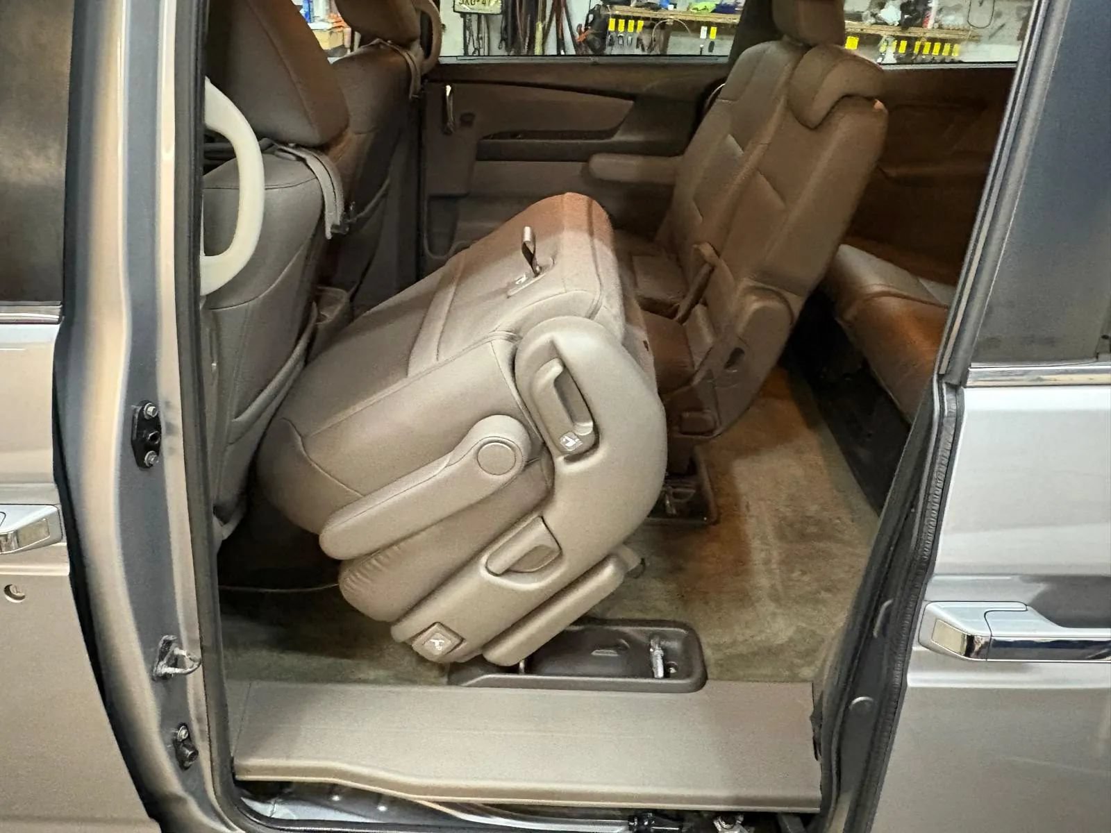 Used 2016 Honda Odyssey EX-L image 29