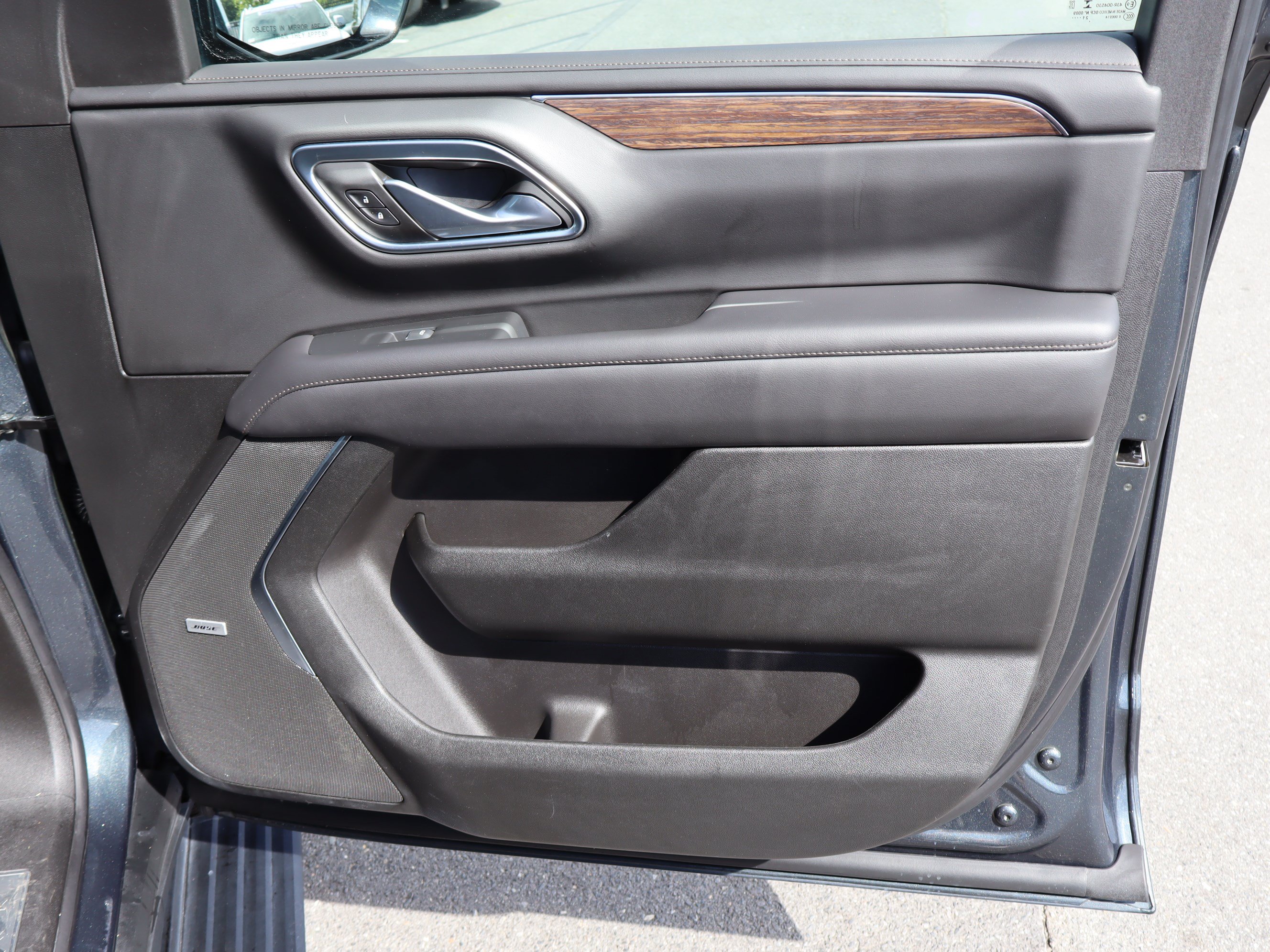 Used 2022 Chevrolet Tahoe High Country AWD/4WD image 40