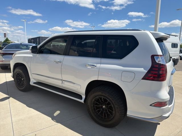 Used 2019 Lexus GX 460 Premium AWD/4WD image 3