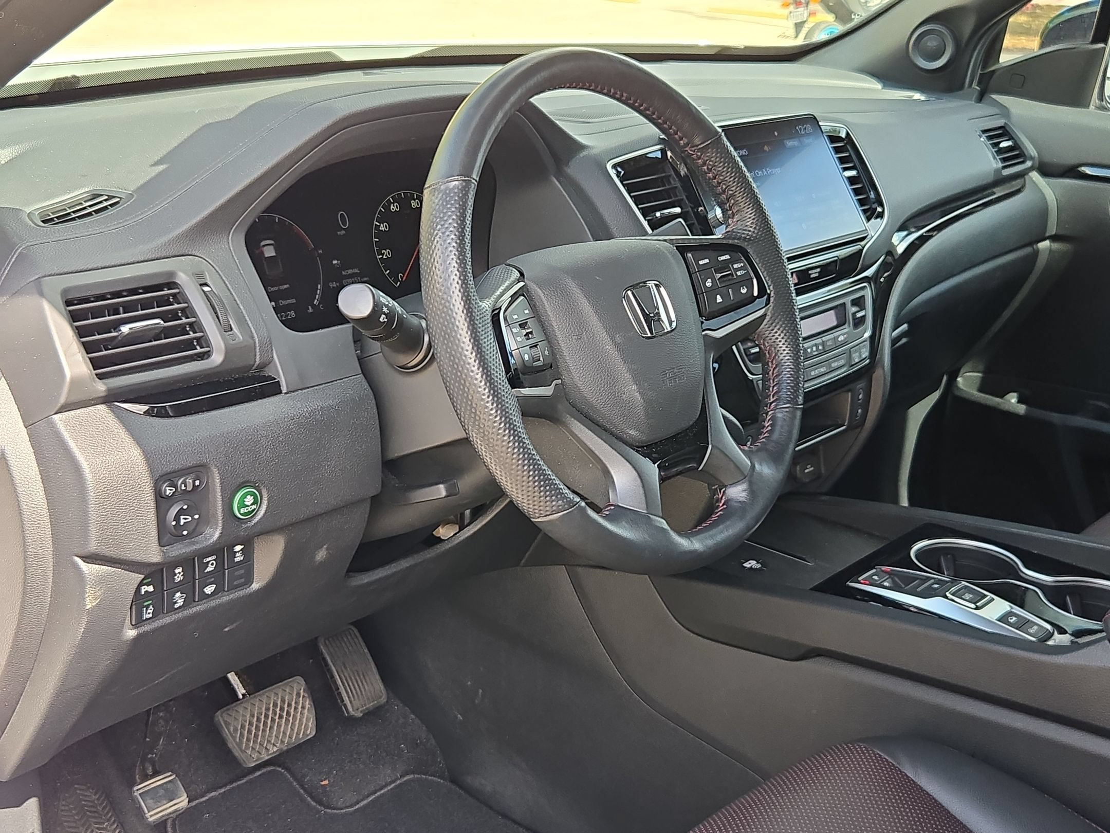 Used 2024 Honda Ridgeline Black Edition image 12