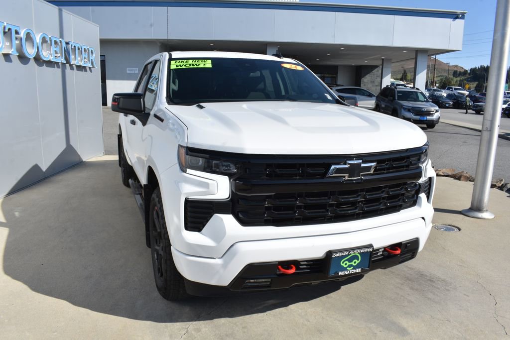 Certified 2024 Chevrolet Silverado 1500 RST w/ Redline Edition image 9