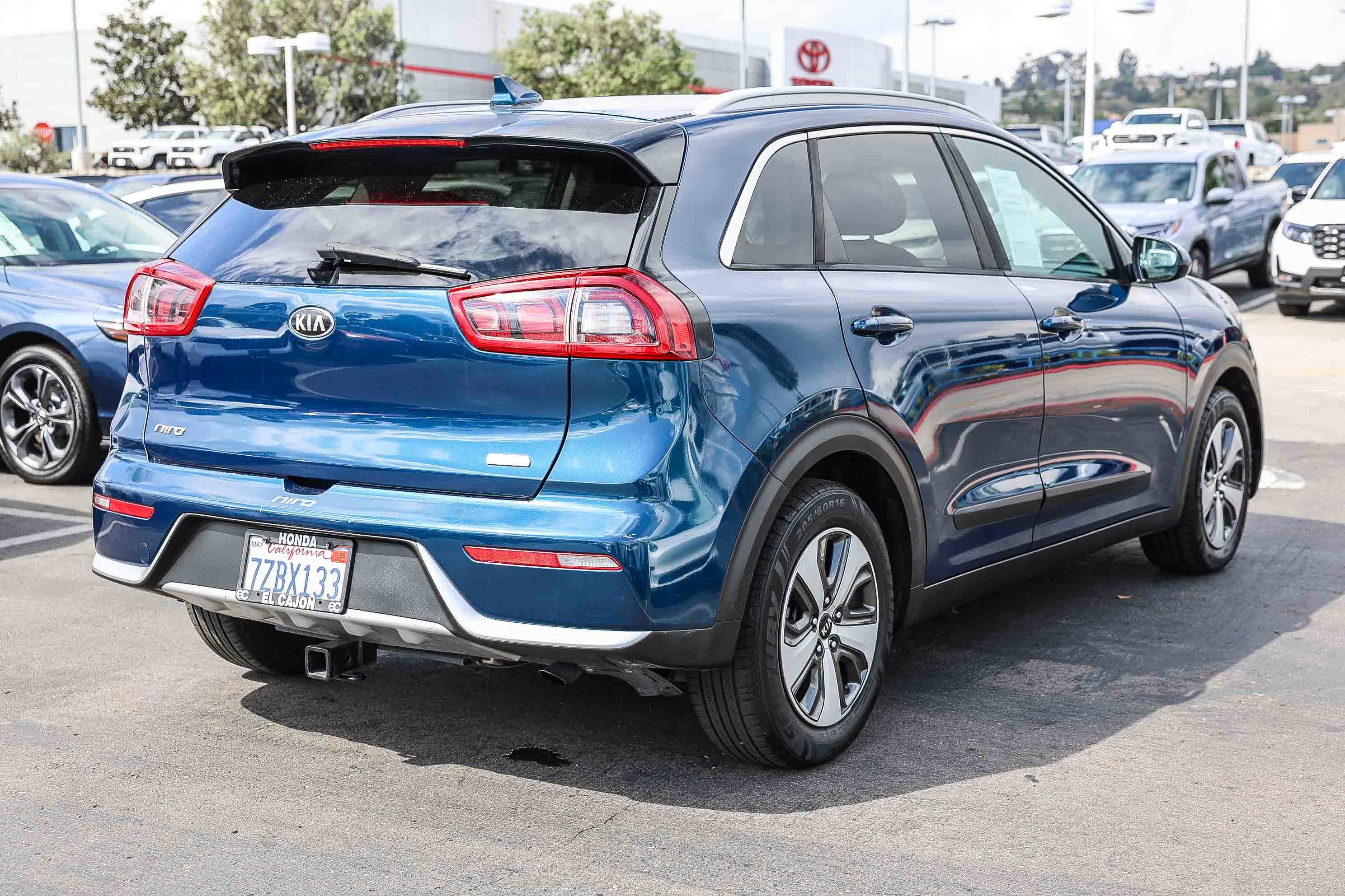 Used 2017 Kia Niro LX image 22