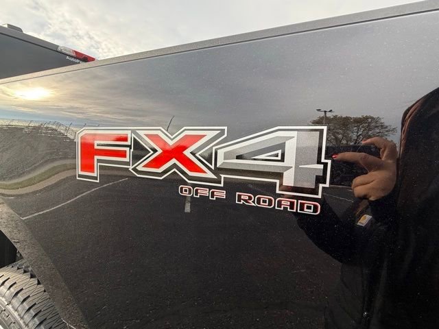 New 2026 Ford F350 XLT w/ XLT Premium Package image 24