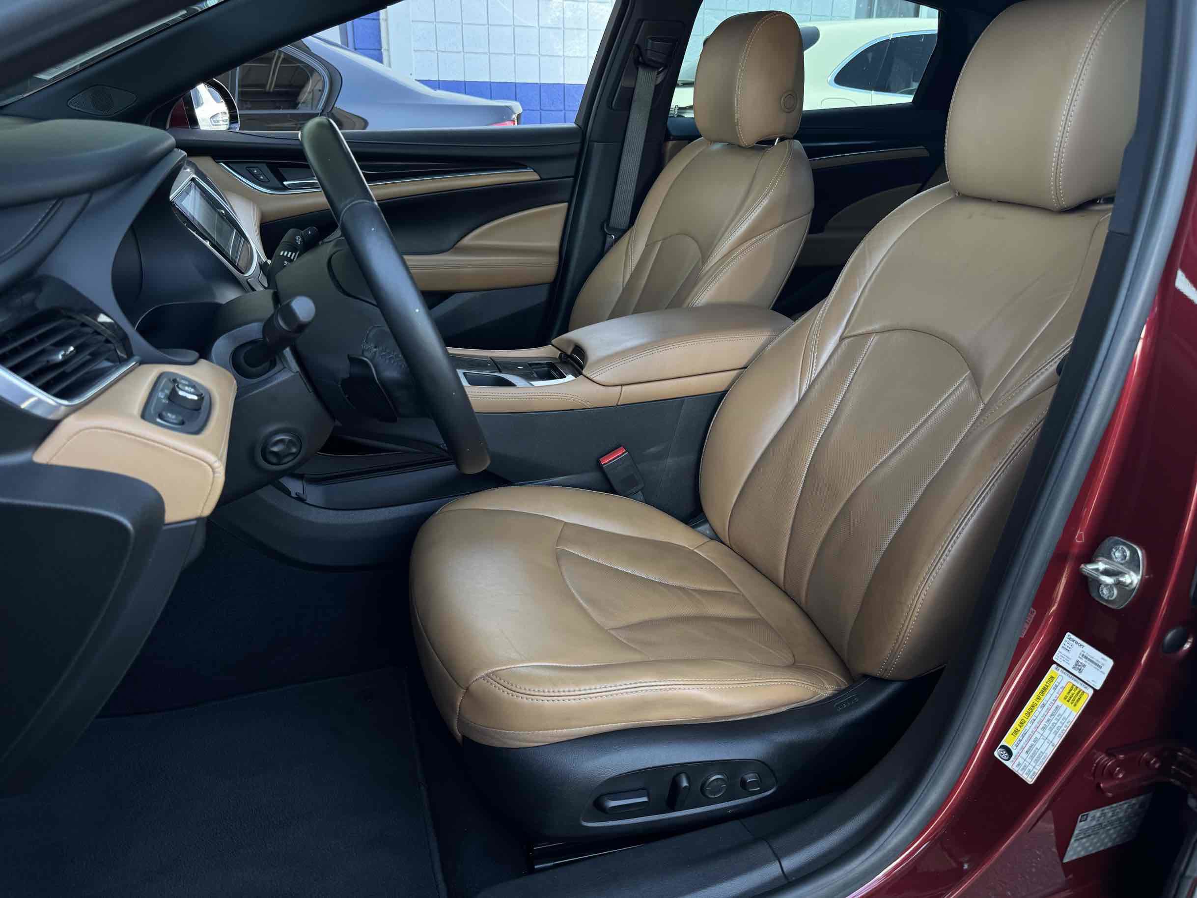 Used 2017 Buick LaCrosse Premium w/ Driver Confidence Package #2 FWD image 10
