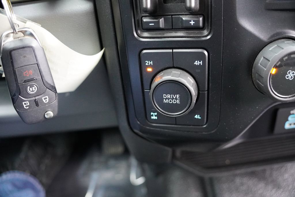 Certified 2024 Ford F250 XLT w/ FX4 Off-Road Package image 27