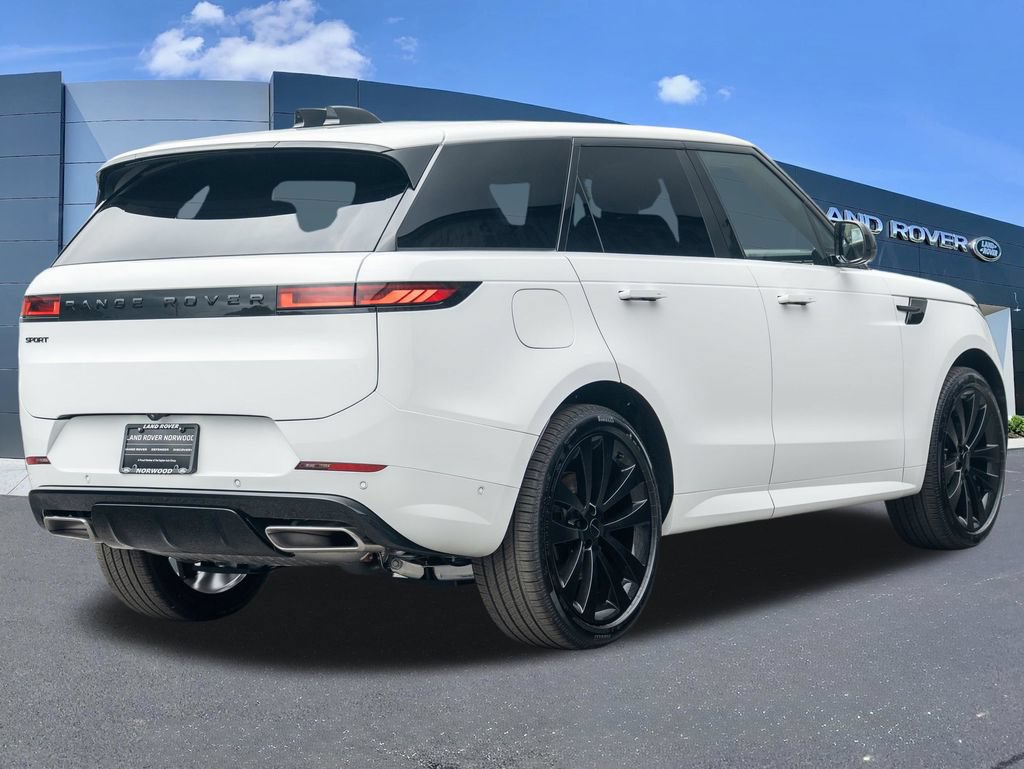 New 2026 Land Rover Range Rover Sport Dynamic SE AWD/4WD image 4
