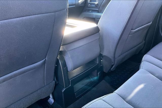 Used 2018 Chevrolet Silverado 2500 LT image 33