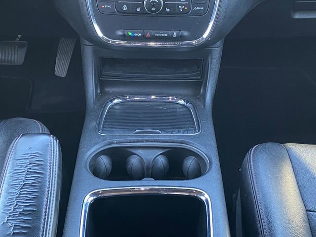 Used 2017 Dodge Grand Caravan GT image 17