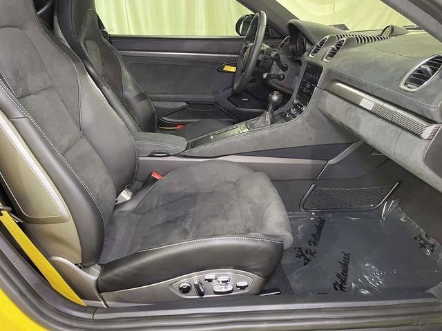 Certified 2024 Porsche 718 Cayman GT4 RS w/ Weissach Package image 21