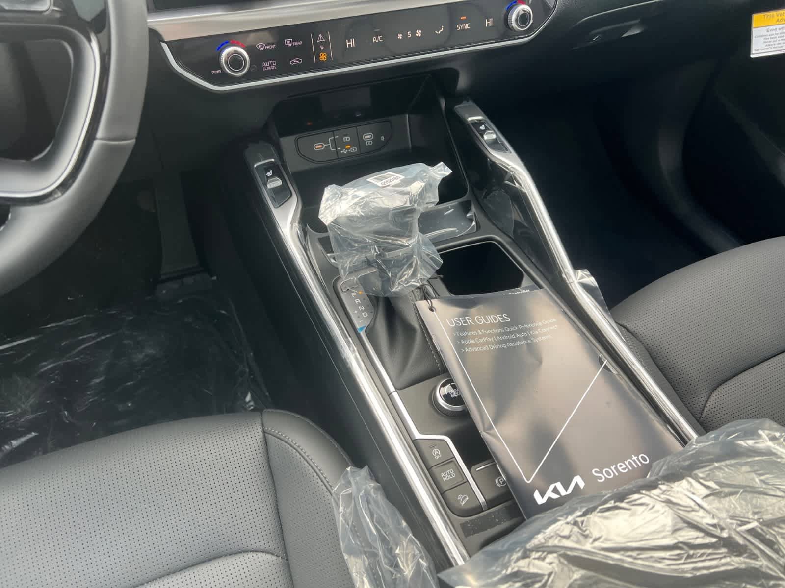 New 2026 Kia Sorento S w/ S Panoramic Sunroof Package FWD image 15