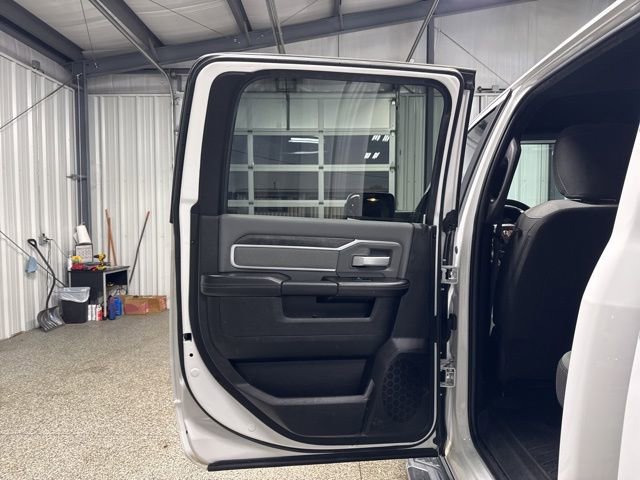 Used 2021 RAM 2500 Big Horn image 16