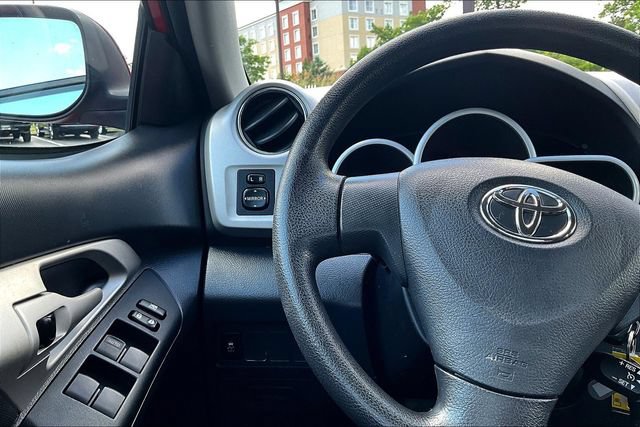 Used 2010 Toyota Matrix FWD image 11