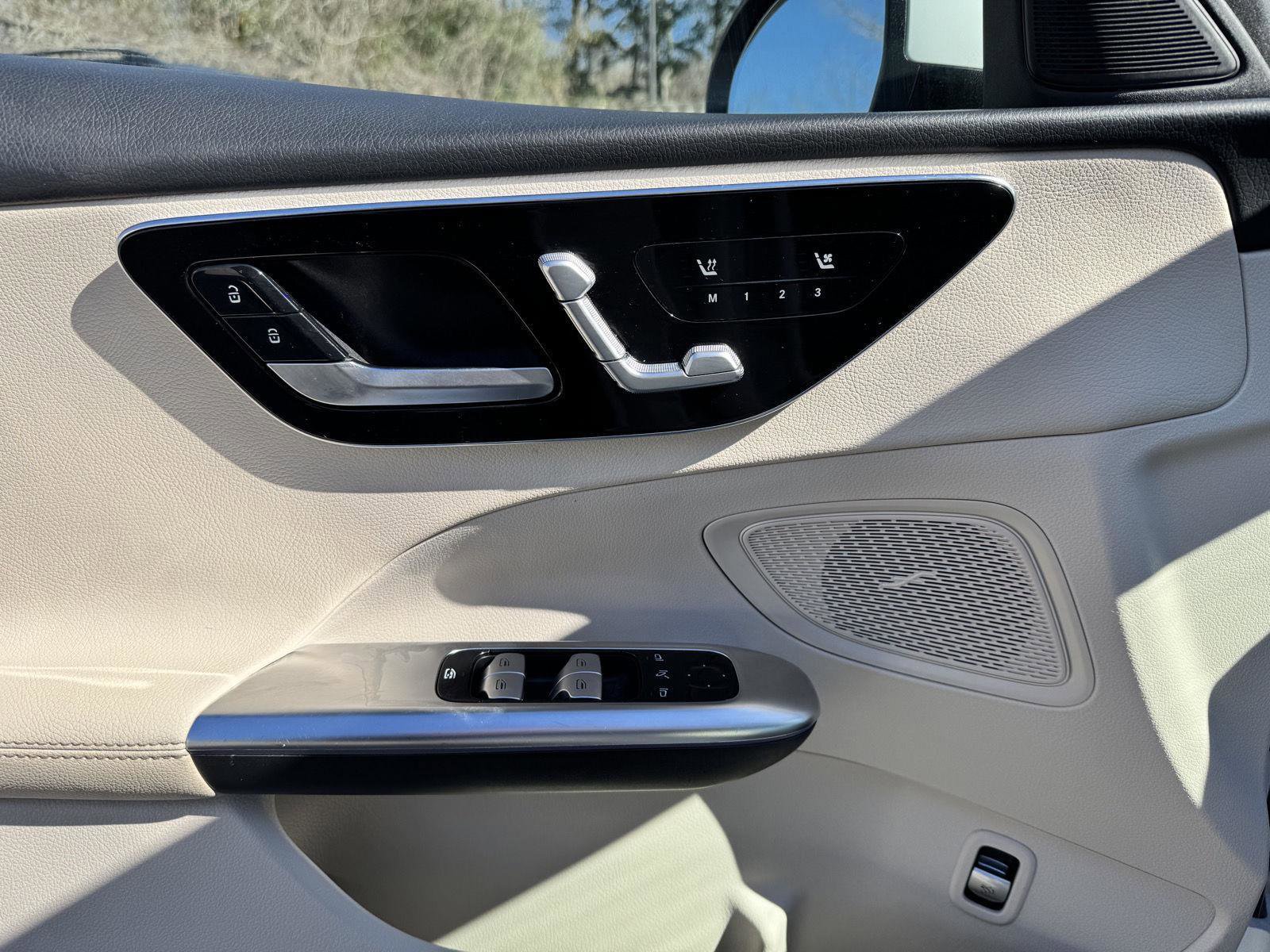 Certified 2023 Mercedes-Benz C 300 Sedan image 5