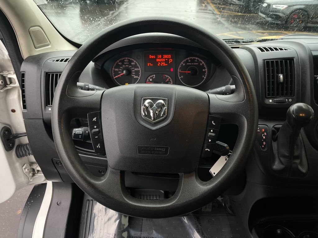 Used 2016 RAM ProMaster 2500 w/ Interior Convenience Group image 18