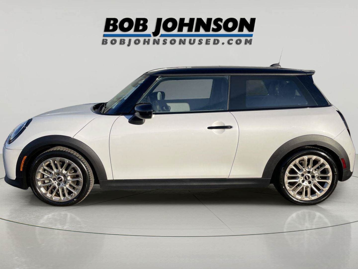 Used 2025 MINI Cooper S FWD image 6