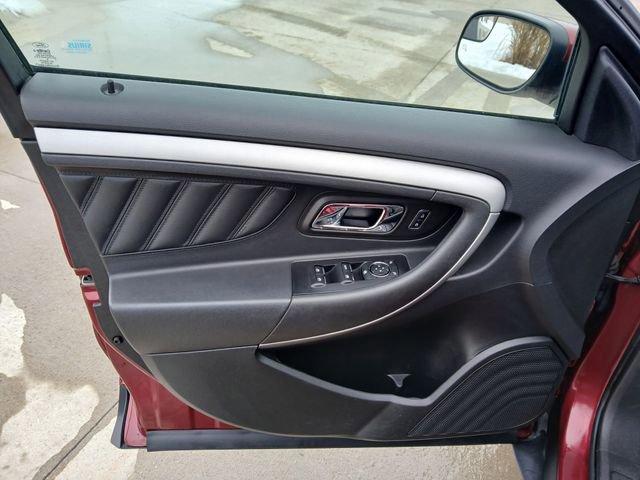 Used 2017 Ford Taurus SEL image 11