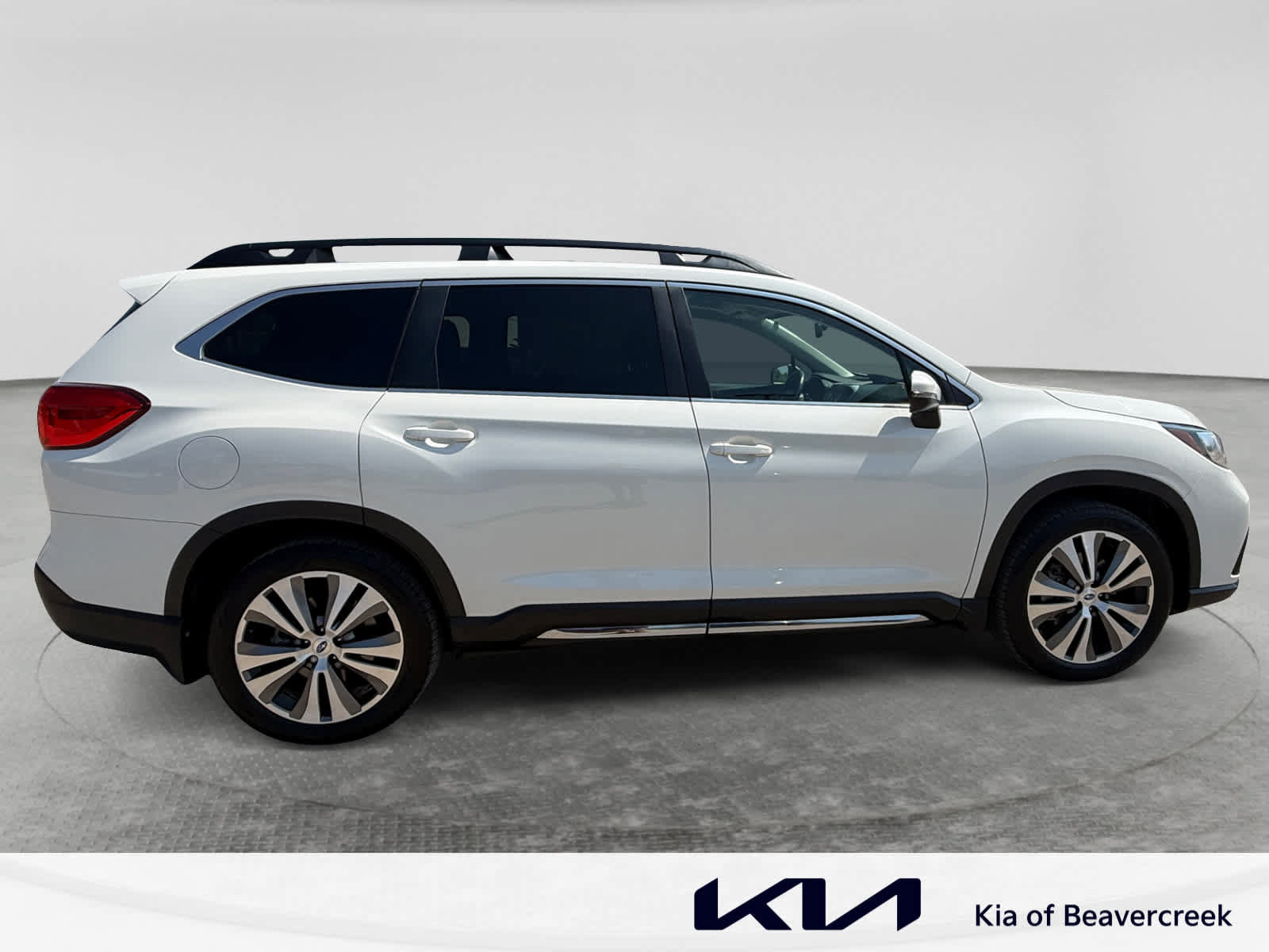 Used 2022 Subaru Ascent Limited w/ Technology Package AWD/4WD image 4