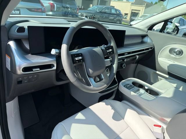 Certified 2026 Hyundai Ioniq 9 SEL AWD/4WD image 8